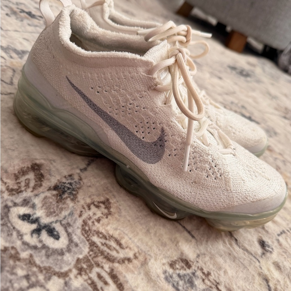 Nike Flyknit VaporMax Sneakers